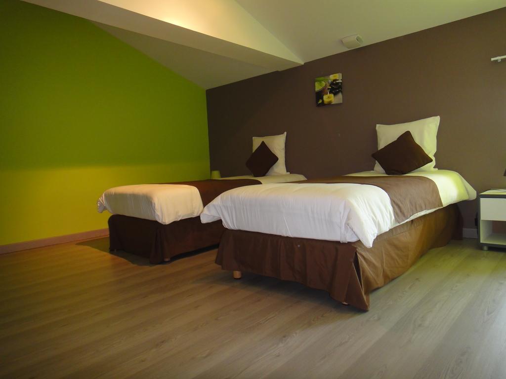 Le Domaine Du Luth Villa Quincay Bagian luar foto